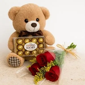 3 Rosas com Ferrero Rocher e Pelúcia