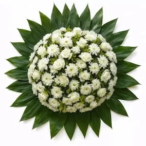 Coroa de Flores Branca com Rosas e Crisântemos Naturais