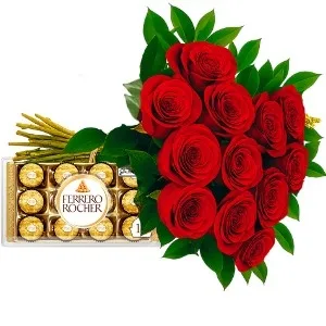 Buquê de 12 Rosas Vermelha com Ferrero Rocher