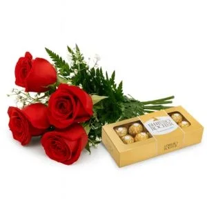 Buquê com 4 Rosas Vermelhas e Gipsofila com Ferrero Rocher