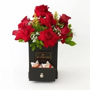 Caixa Gaveta Luxo com Rosas Vermelhas e Raffaelo