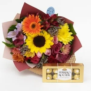 Buquê de Girassol, Gérbera, Rosas e Flores do Campo com Ferrero Rocher