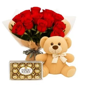 Buquê com 12 Rosas Vermelha com Chocolate e Pelúcia