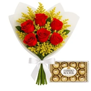 Buquê de 6 Rosas Vermelhas com Chocolate