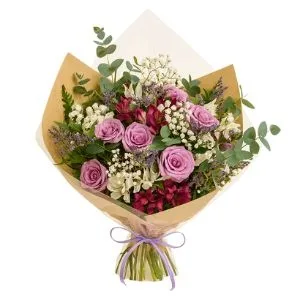 Buquê de Flores em tons Rosado