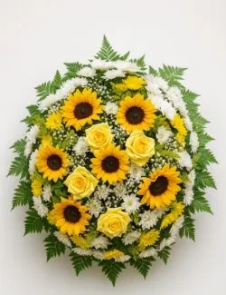 Coroa de Flores com Girassóis, Rosas Amarelas e Margaridas Brancas
