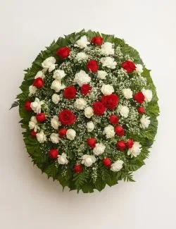 Coroa de Flores Vermelhas e Brancas