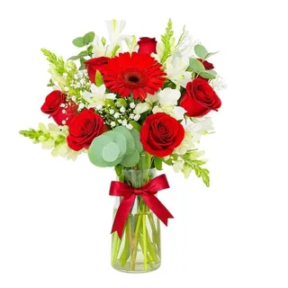 Arranjo de 7 Rosas Vermelha e Flores Mistas no Vaso de Vidro