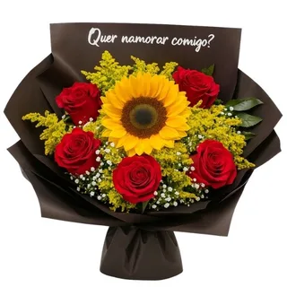 Buquê de 5 Rosas e Girassol