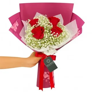Buquê de 5 Rosas Vermelha Personalizado