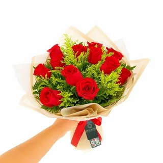 Buquê Tradicional com 12 Rosas Vermelha