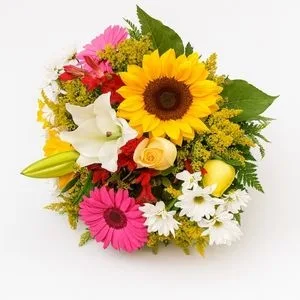 Buquê Colorido com Girassol, Gérberas e Flores Mistas