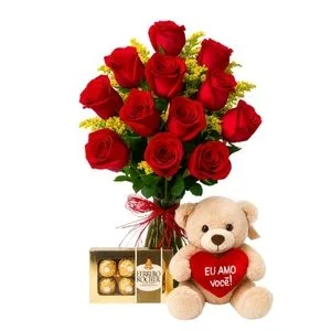 Buquê de 12 Rosas Vermelhas com Ferrero Rocher e Pelúcia