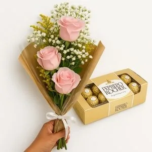 Buquê de 3 Rosas Rosadas com Ferrero Rocher