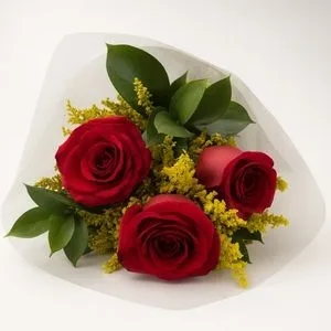 Buquê com 3 Rosas Vermelhas