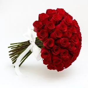 Buquê com 36 Rosas Vermelhas