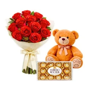Buquê de 12 Rosas Vermelhas com Chocolate e Pelúcia