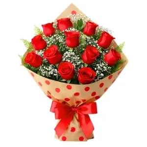 Buquê de 12 Rosas Vermelhas no Papel Kraft