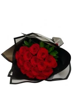 Buquê de 18 Rosas Vermelhas