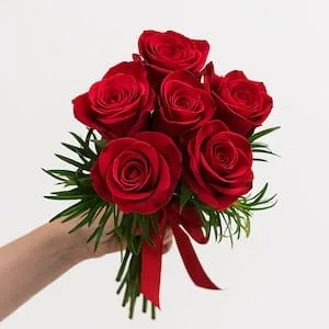 Buquê de 6 Rosas Vermelhas Naturais