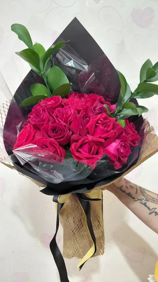 Buquê 15 Rosas