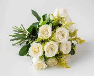 Bouquet de Rosas Brancas