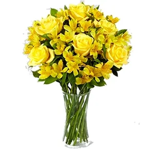 Jarra de Astromélia Amarela com Rosas