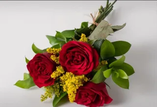 Buquê três rosas