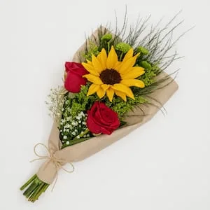 Buquê com Girassol e Rosas Vermelhas